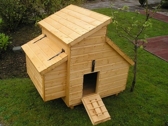 Hen Coop Garden Furniture
